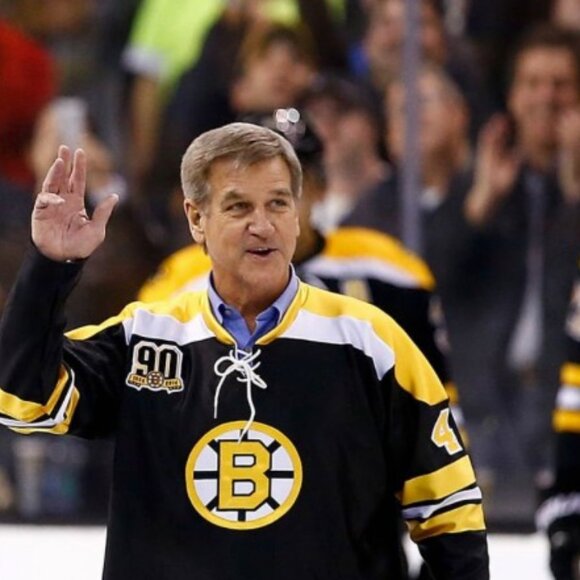 BOBBY ORR SIGNED BOSTON BRUINS AUTOGRAPHED NHL HOCKEY PUCK IN CASE W/COA - 000 - Picture 14 of 14